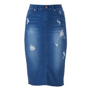 Jennifer Lopez Foax ripped denim skirt